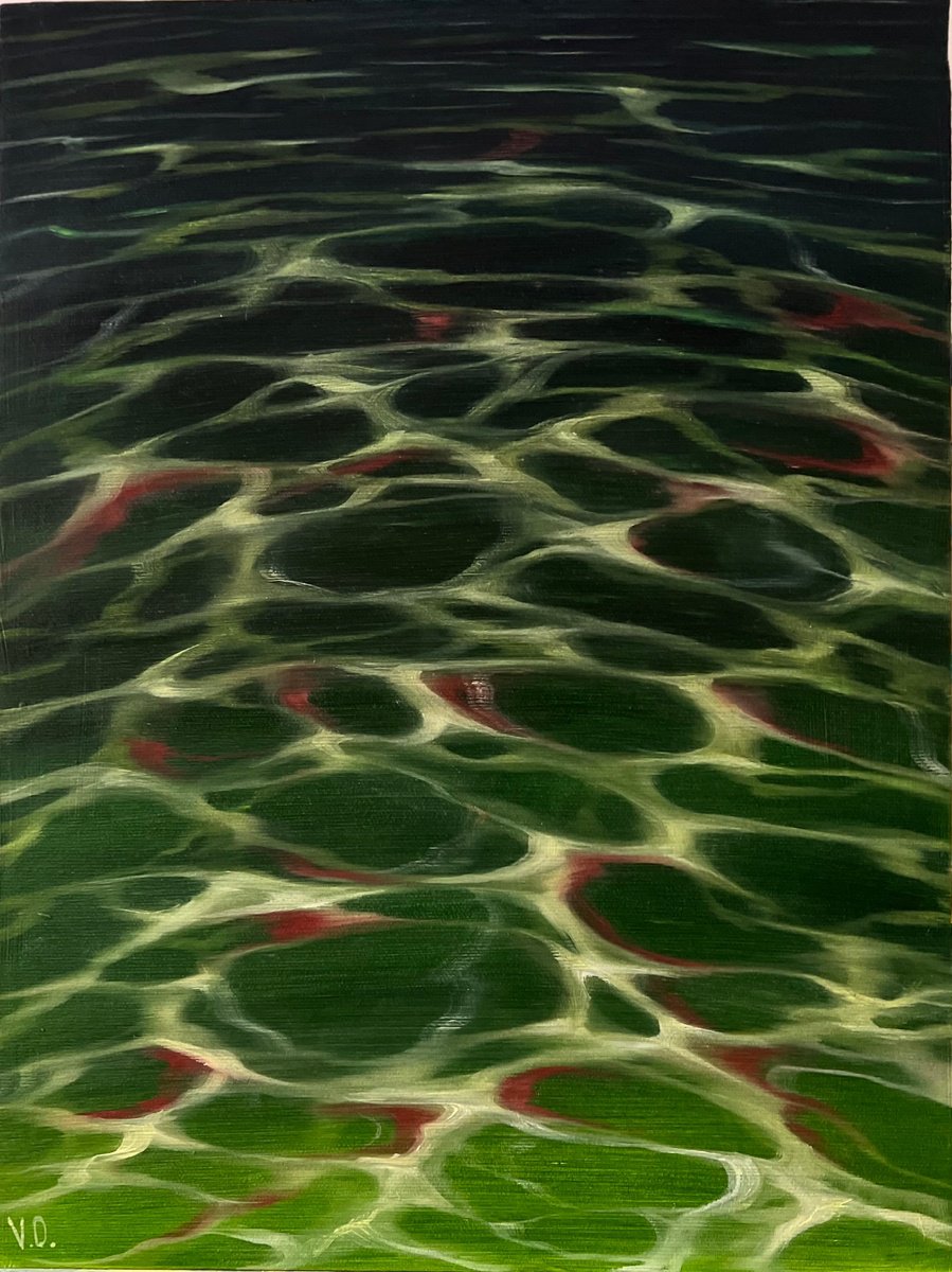 Green aqua blinks by Valeria Ocean