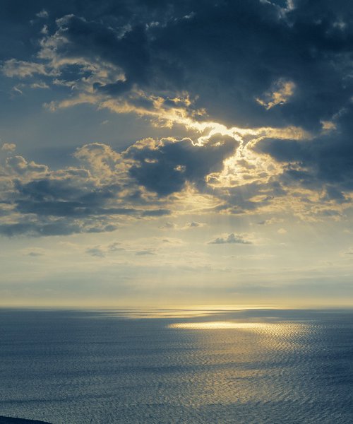 Sunshine after sunrise. by Valerix