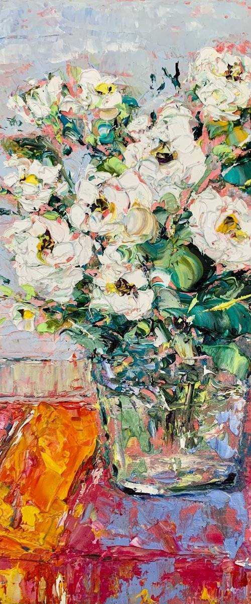 Bright still life with flowers by Vilma Gataveckienė