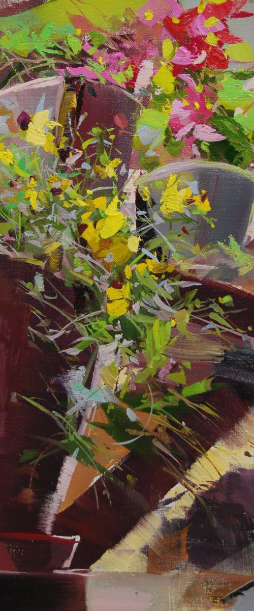 Oil flower painting - Rays on Yellow by Yuri Pysar