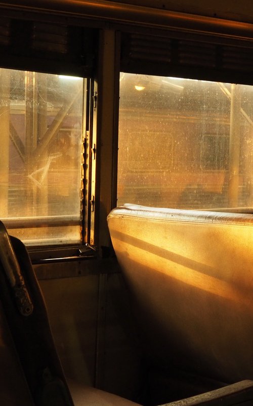An empty carriage by Nattapol Lertthitiplurt