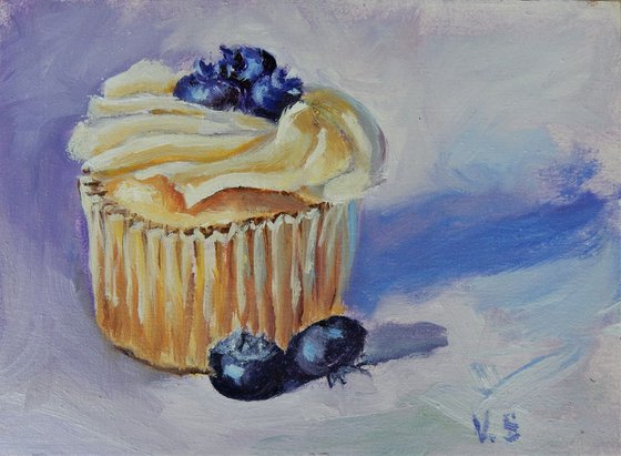 Muffin with blueberries. still life.