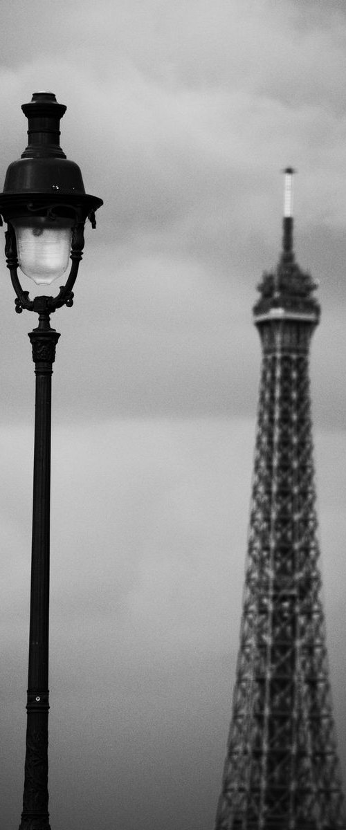 Streetlamp, Paris by Charles Brabin