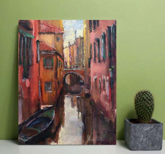 Landscape. Pink Street of Venice