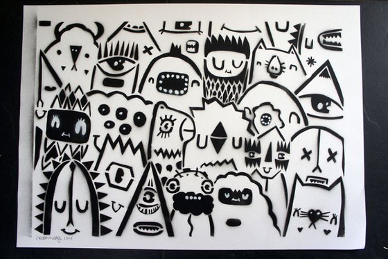 Stencil Crowd - Black