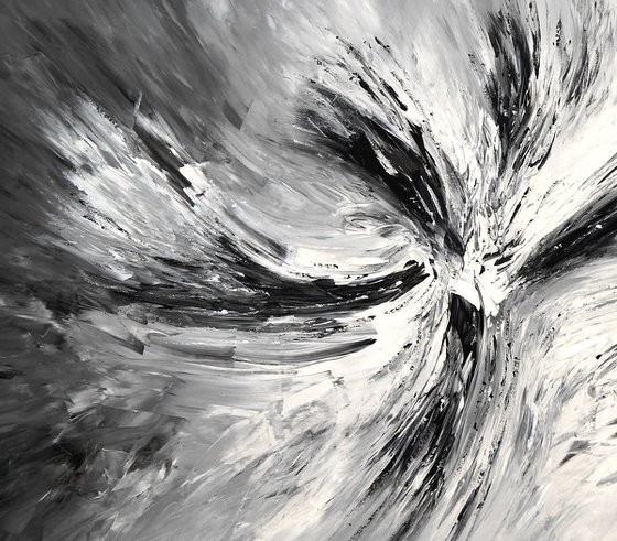 Black And White XXL 1