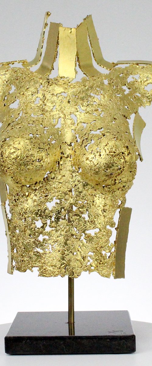 Belisama Jocaste by Philippe Buil