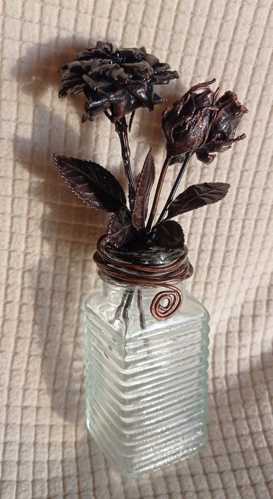 copper sculpture "three ages"