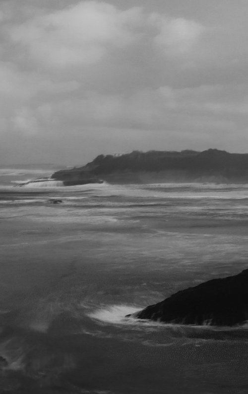 Au large de Biarritz.... by Philippe berthier