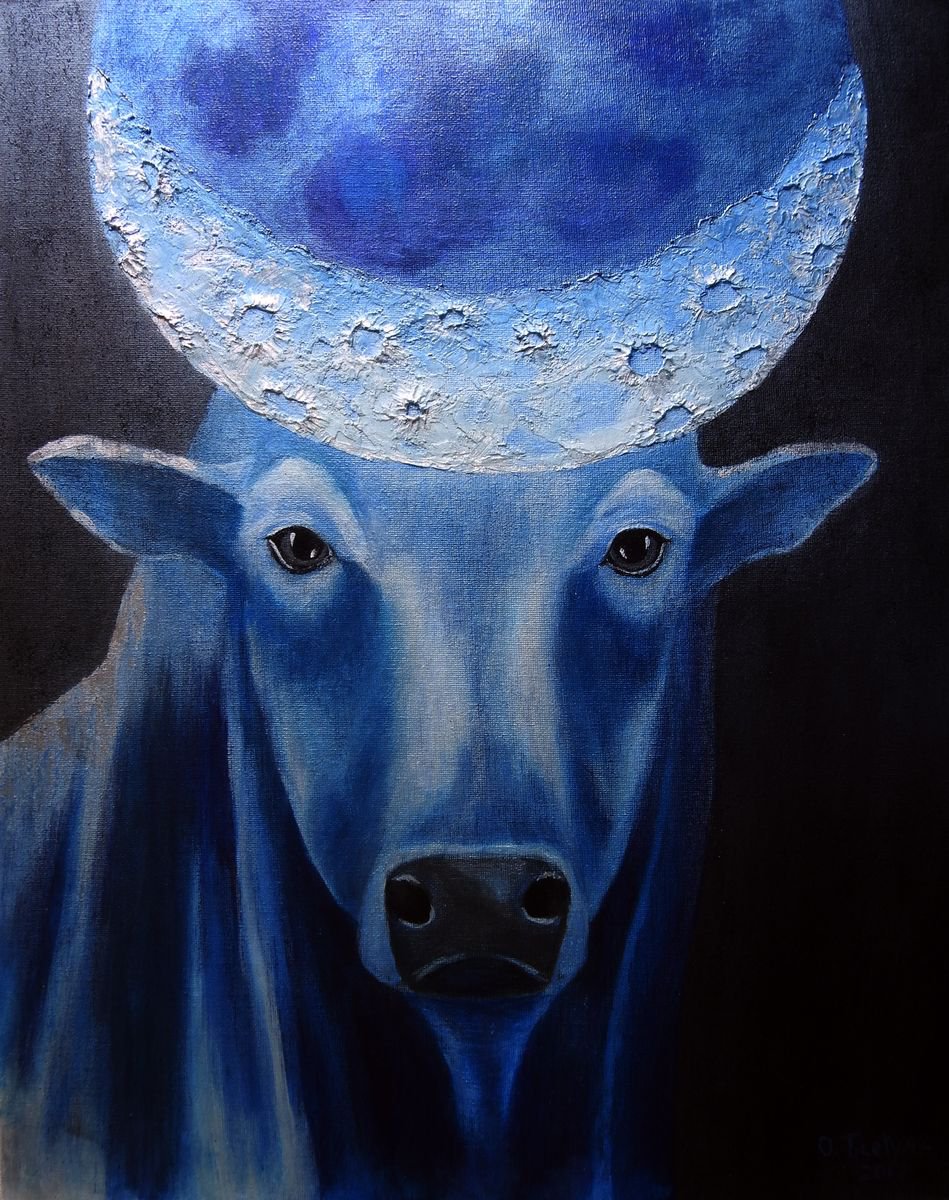 Sacred bull. God of the moon - Apis. by Olga Tretyak