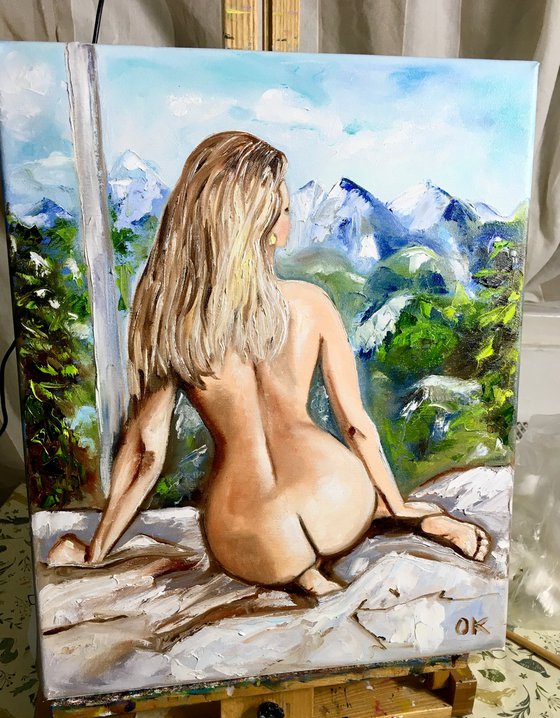 Nude and mountains