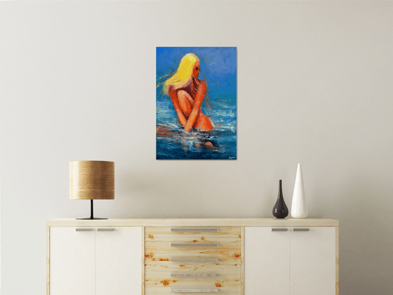 Solar Nymph: The Amber Glow