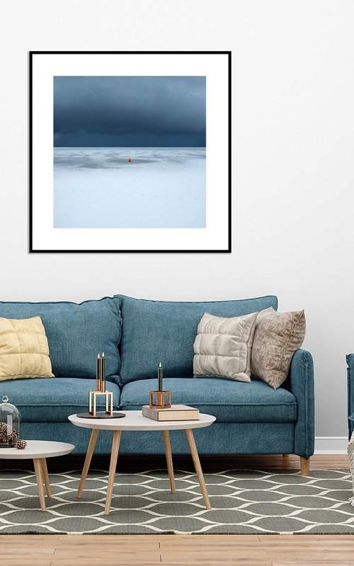 Frozen lake by Jacek Falmur