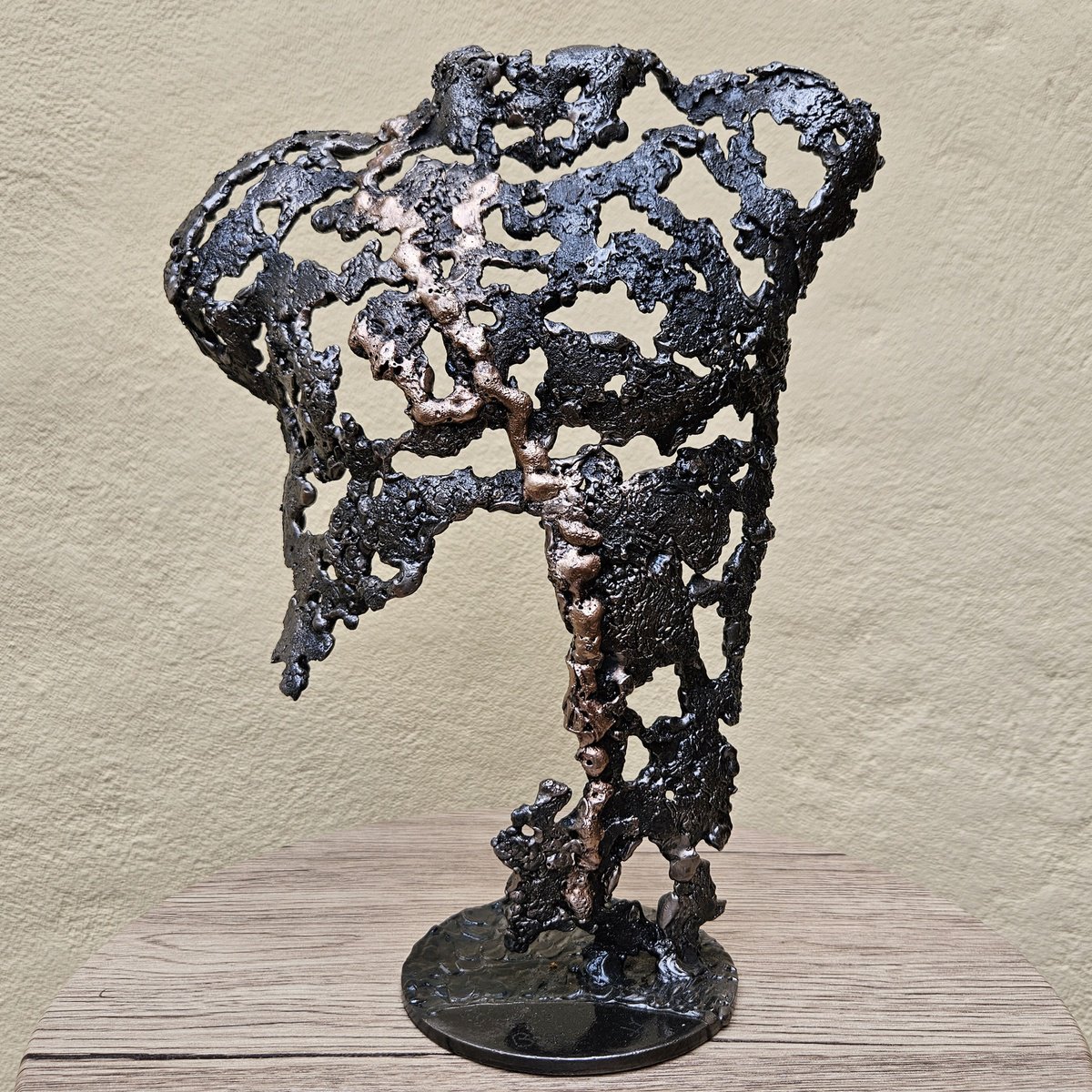 Pavarti ASH - male torso lace metal steel and bronze by Philippe Buil