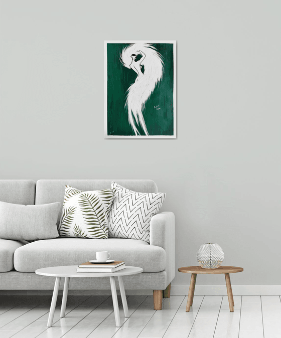 Feathered Diva