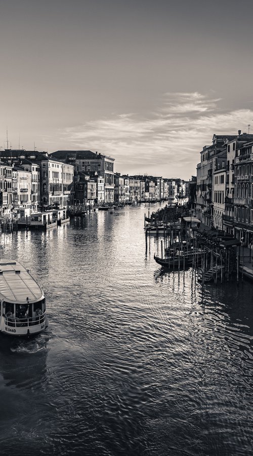 VENICE, THE CANAL by Fabio Accorrà