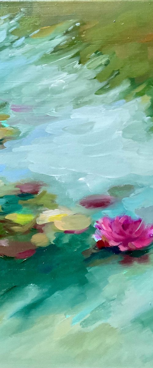 TENDER WATER LILY by Vera Klimova