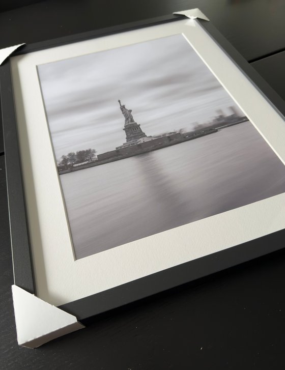 NEW YORK, LIBERTY