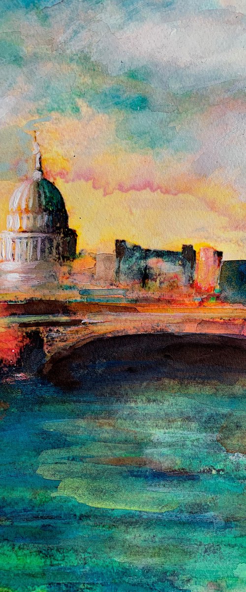 St Paul's in Summer by Suzsi Corio
