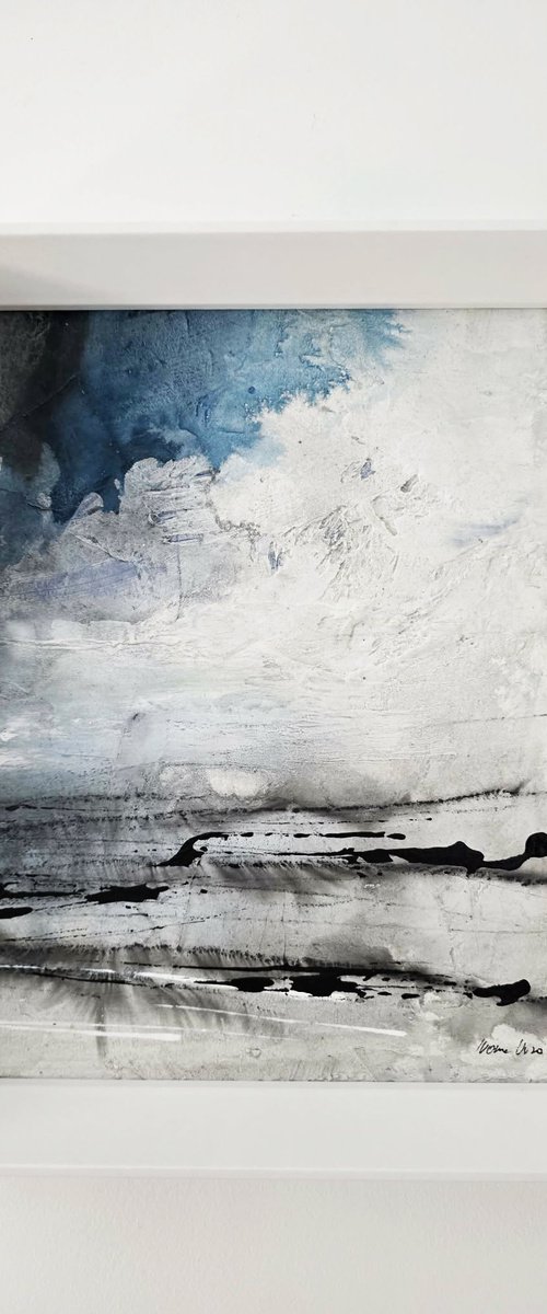 Signs in the void by Ivana Urso