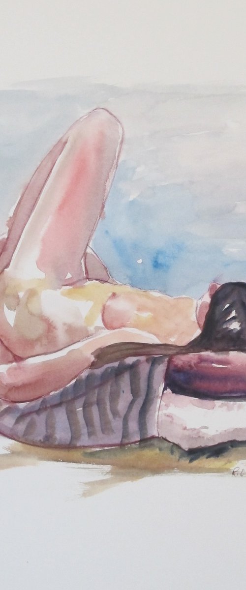 reclining female nude by Rory O’Neill