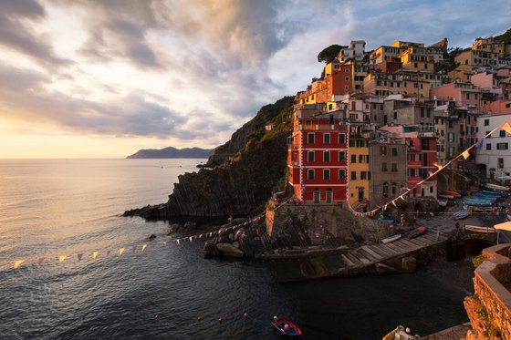 SUNSET IN RIOMAGGIORE