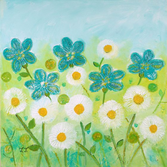Teal Flowers and Daisies