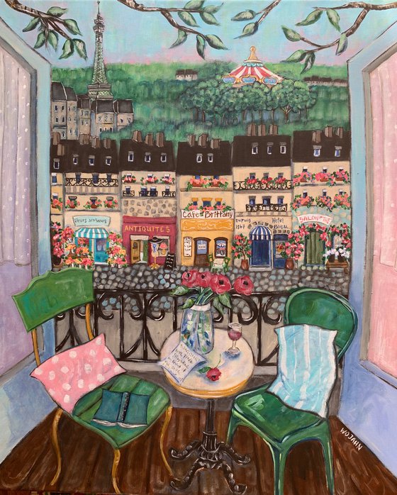 “Petite Paris View”