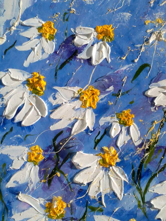 Daisy Painting Floral Original Art Flowers Oil Impasto Pallete Knife Painting Small Home Wall Art 6 by 8" by Halyna Kirichenko