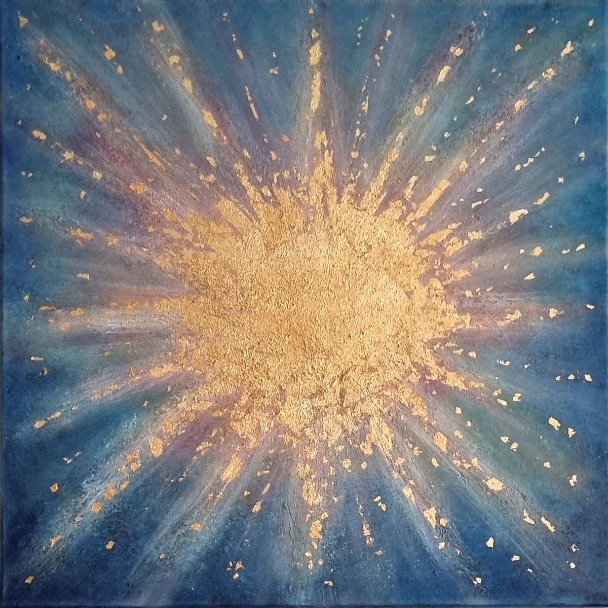 Golden Sunstar by Isabella Dinstl