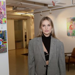 Visit Veronika Fox shop