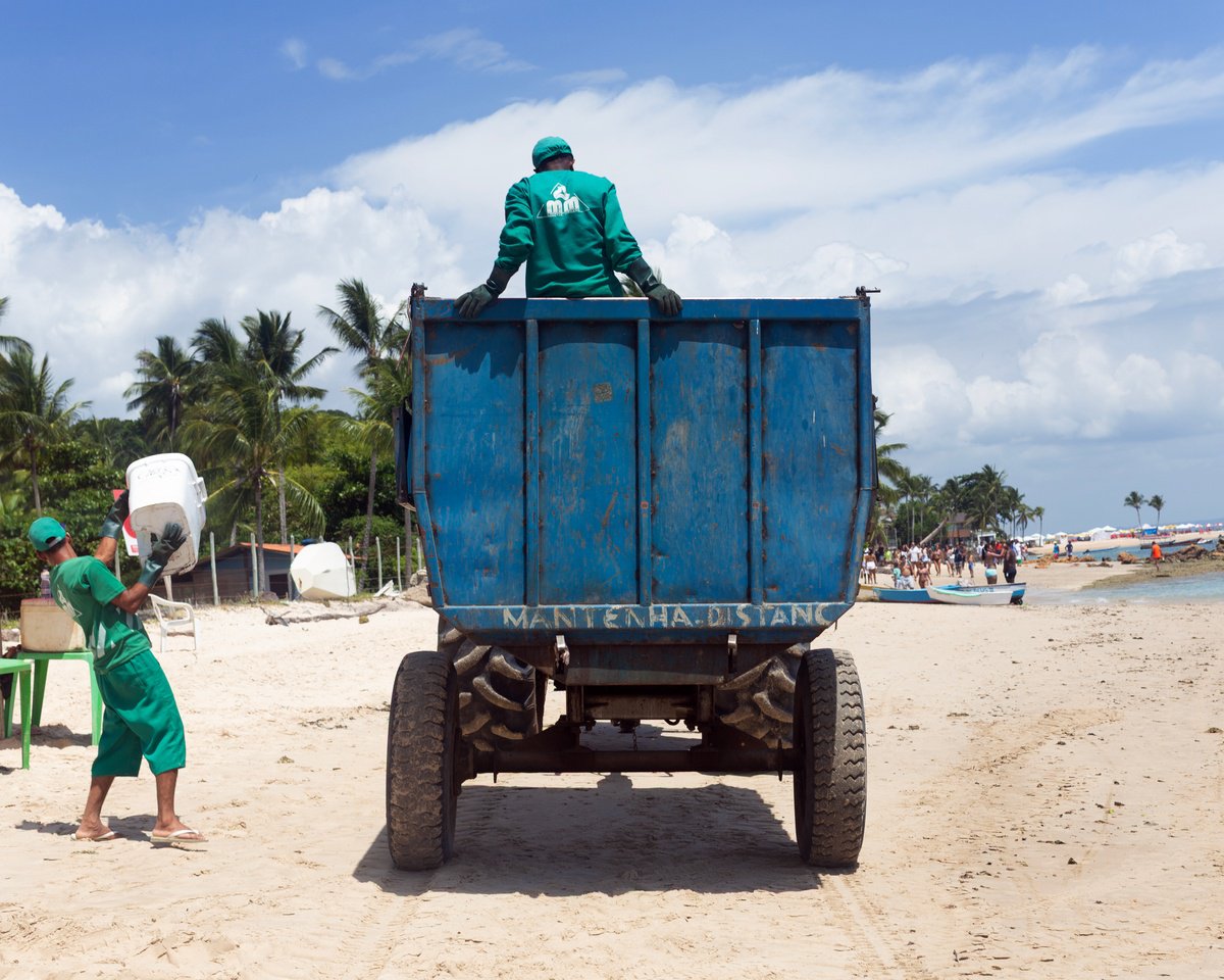 Photorealistic Portrait Photograph By Chiara Vignudelli, 16 X 13, Keep Your Distance, Original Artwork