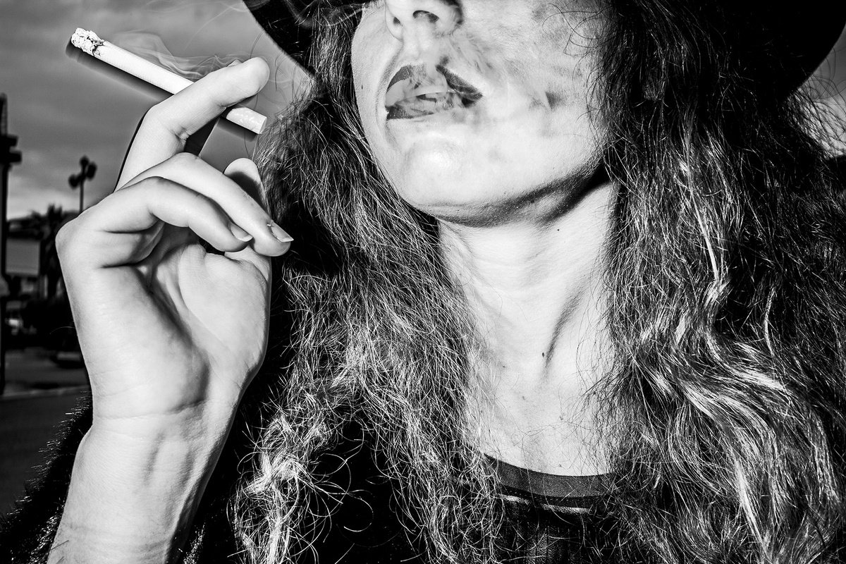 Girl And Cigarette by Salvatore Matarazzo