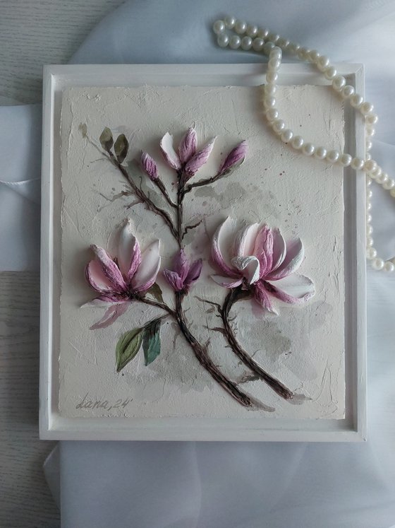 Sculpture painting magnolia