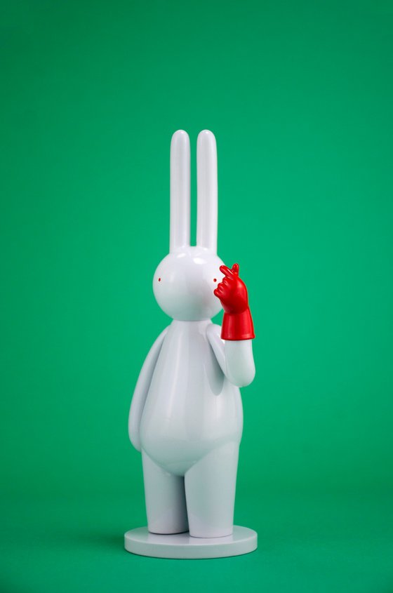 THE WORLD OF IN-JOKES: Love-Hate Paradox