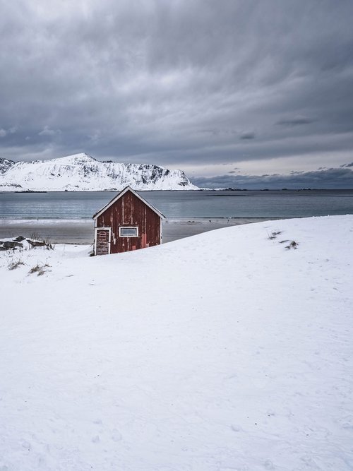 RED HOUSE Lofoten Islands Limited Edition by Fabio Accorrà