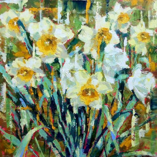 Daffodils in the garden by Valerie Lazareva