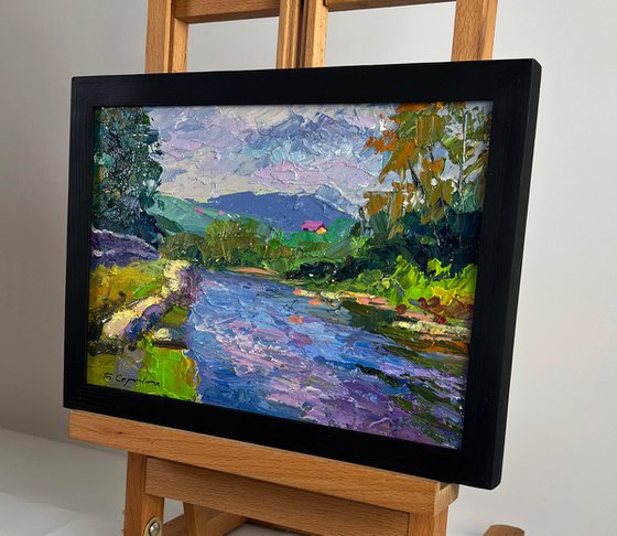 A Mountain River Flows