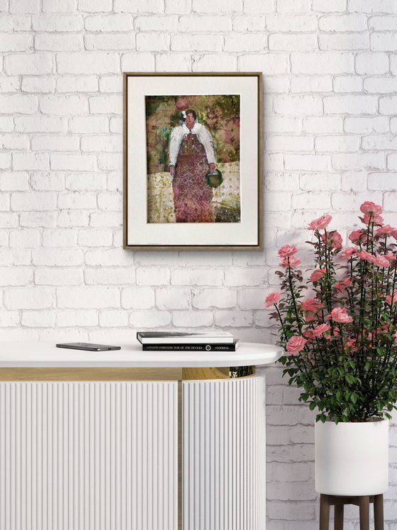GIRL WITH BASKET