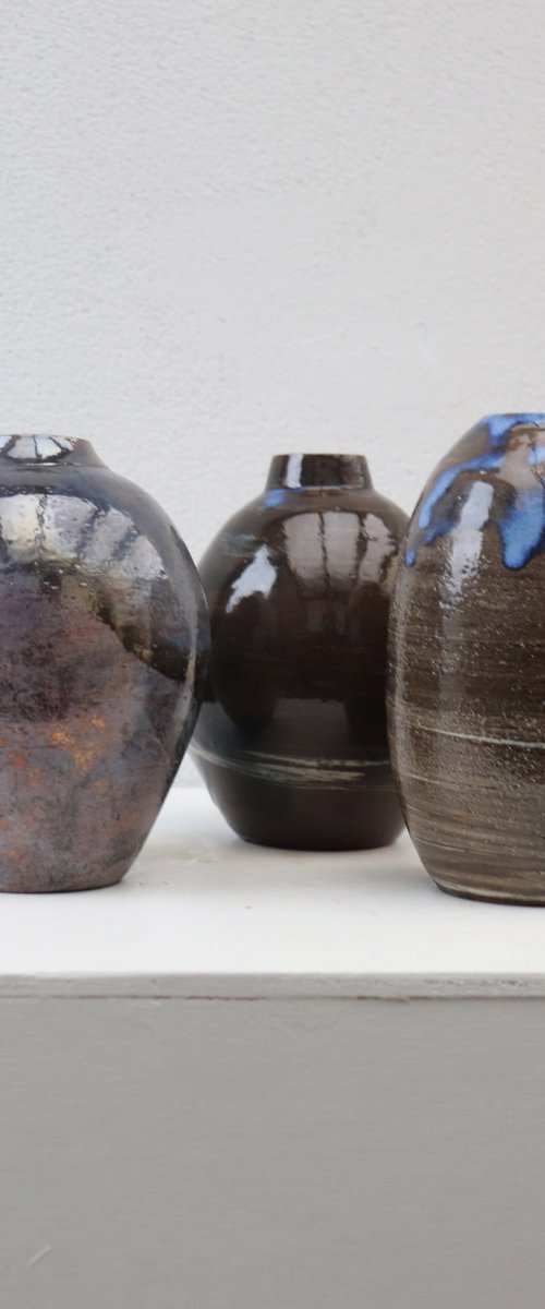 3 Raku vessels by Koen Lybaert