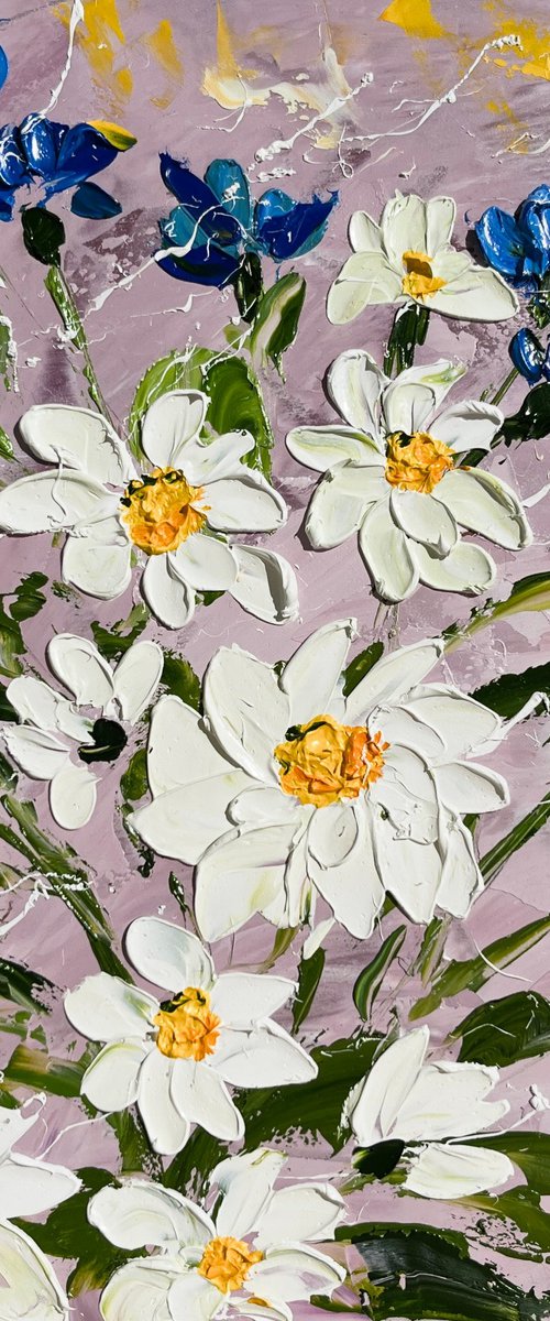 Daisy & Cornflowers by Halyna Kirichenko