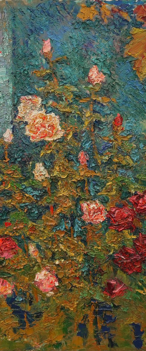 Rose bush by Serhii Cherniakovskyi