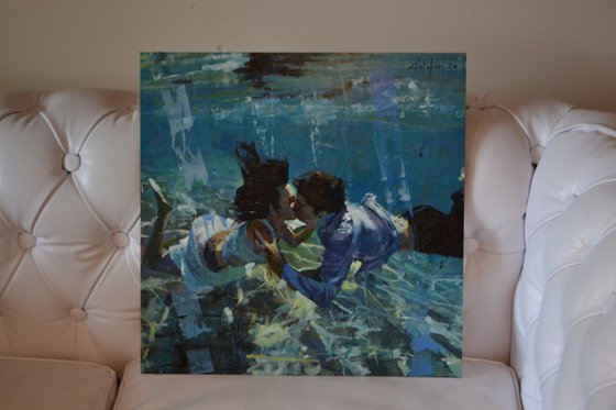 Kissing underwater