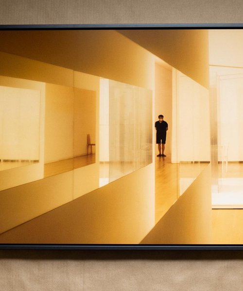 Dimensions by Hyun De Grande