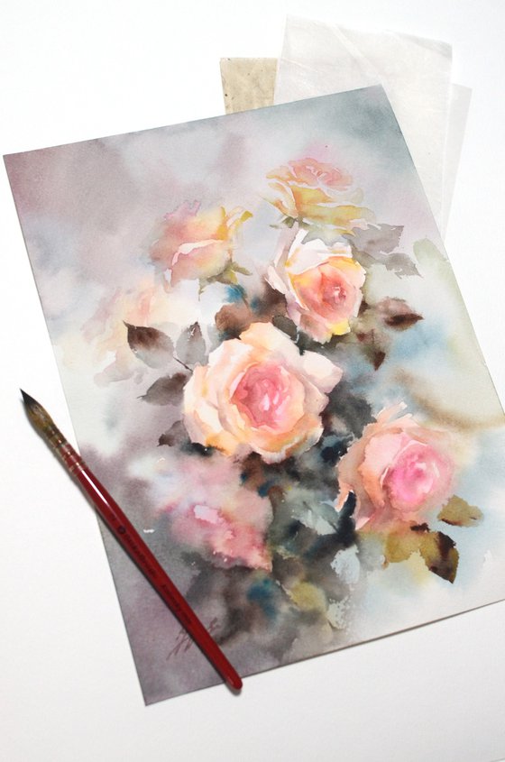 Light autumn roses