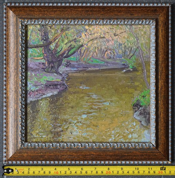 The Ponomarka River in April