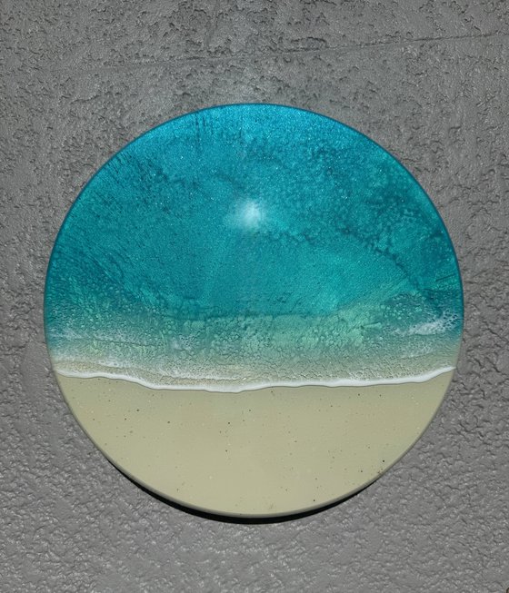Round ocean #102