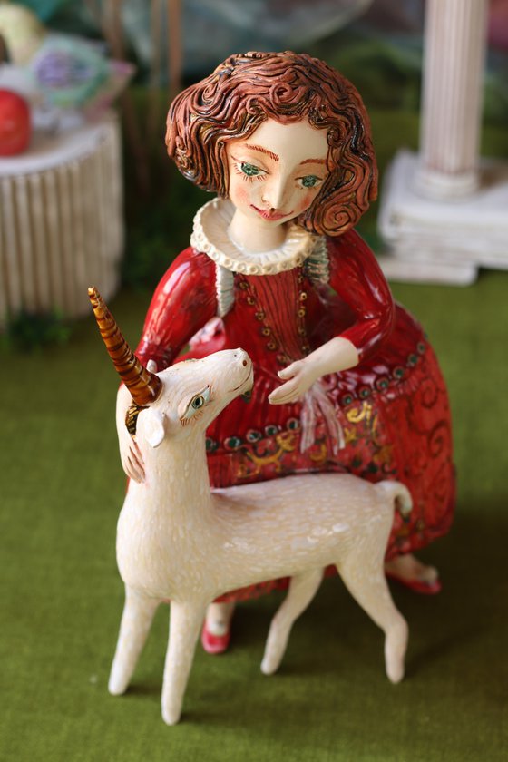 Infanta with a unicorn. Ceramic sculpture