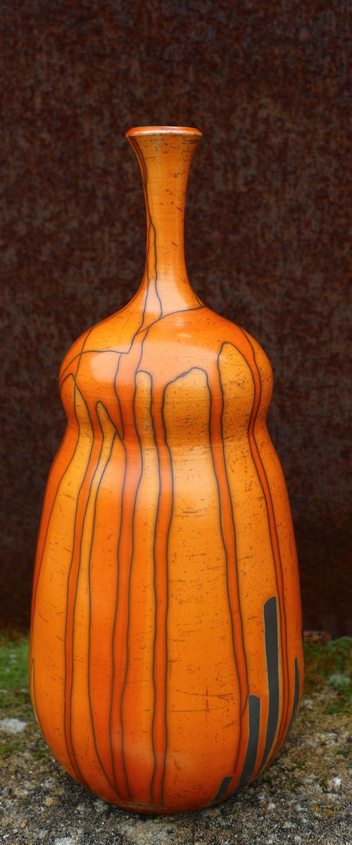 vase 8 by Iñaki San