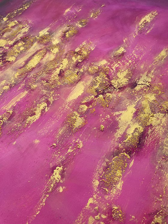 “Fuchsia glow”